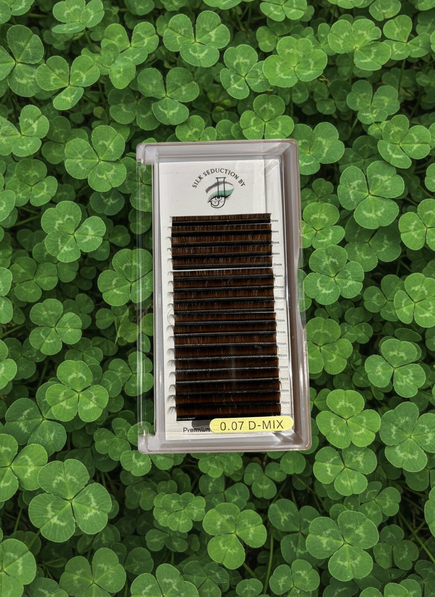 Dark brown 18 ROW lash tray - Silk Seduction By J