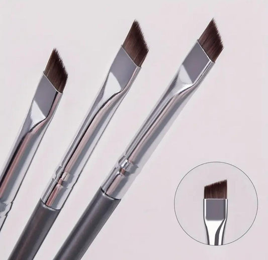 Angled Eyebrow Brush